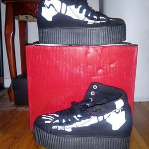 Jeffrey Campbell sneaker